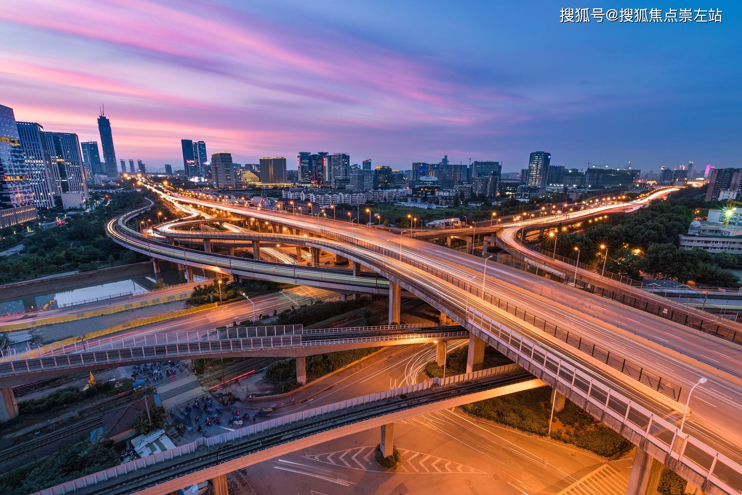 西宁市轻轨最新消息,西宁市轻轨最新消息，城市发展的脉搏与民生福祉的见证